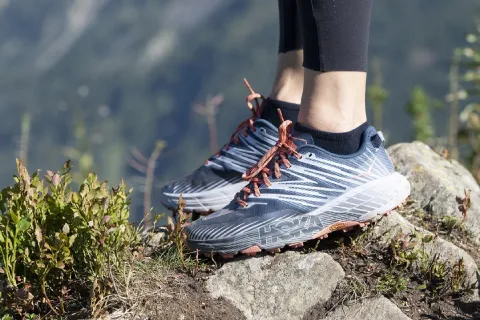 RECENZIJA / HOKA ONE ONE SPEEDGOAT 4